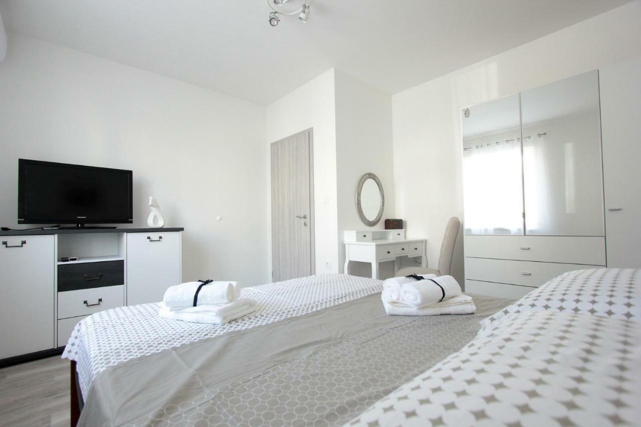Apartment Dea Stobreč Εξωτερικό φωτογραφία